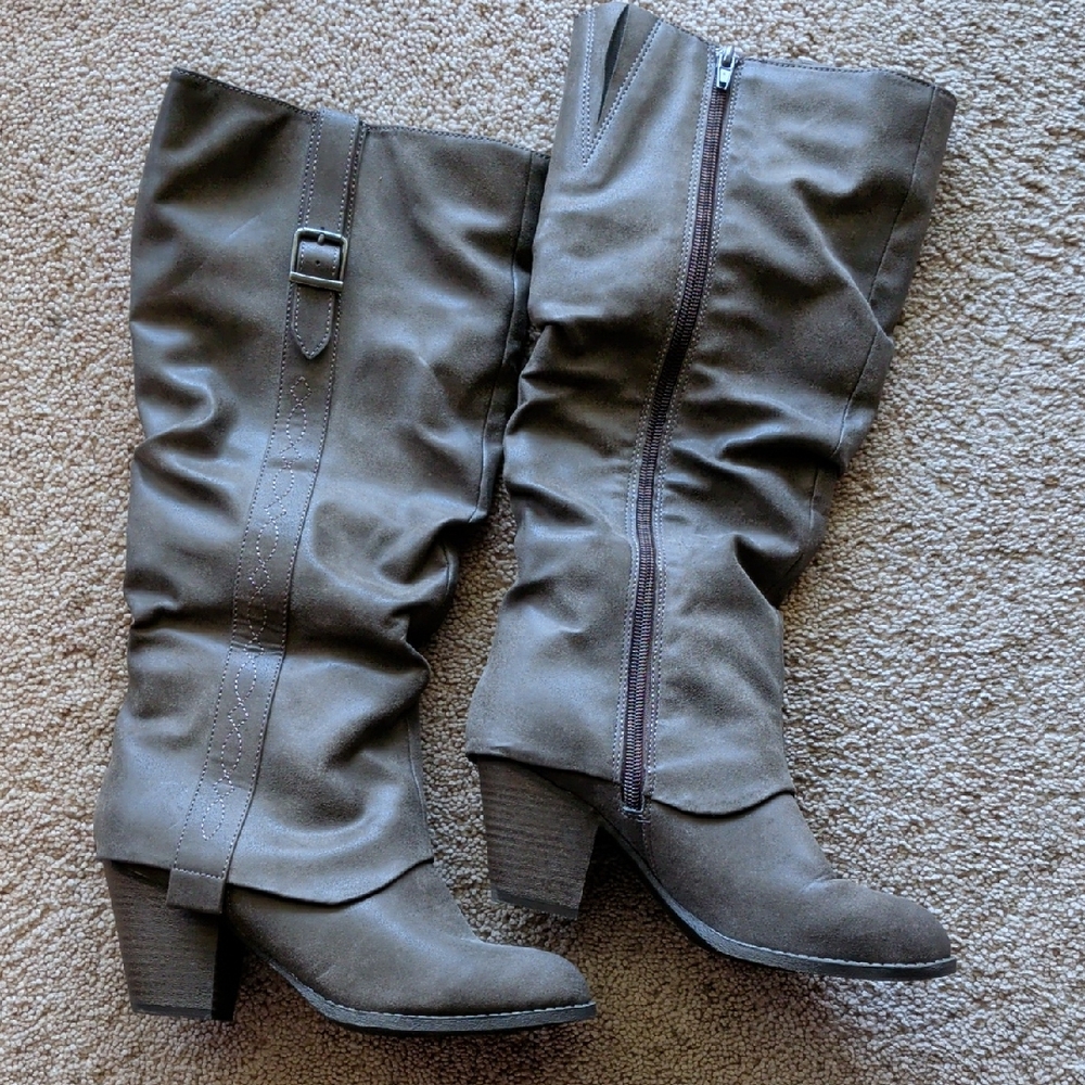Jellypop Women's Knee-High Slouch Boots in Taupe Brown